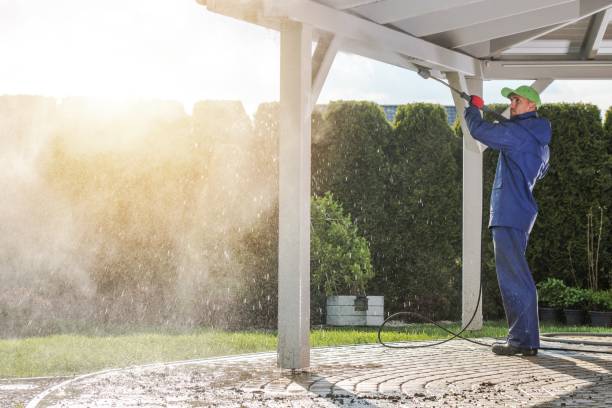Best Oil Spill Cleanup  in Newport East, RI